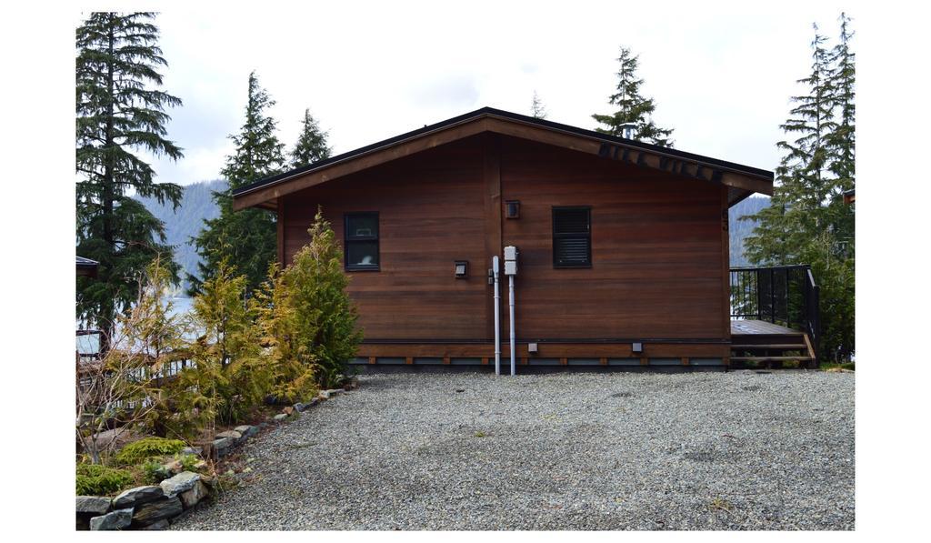 Pair-A-Dice Cottage Port Renfrew Bagian luar foto