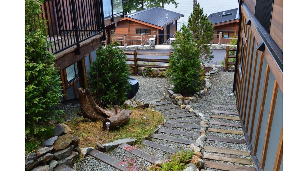Pair-A-Dice Cottage Port Renfrew Bagian luar foto