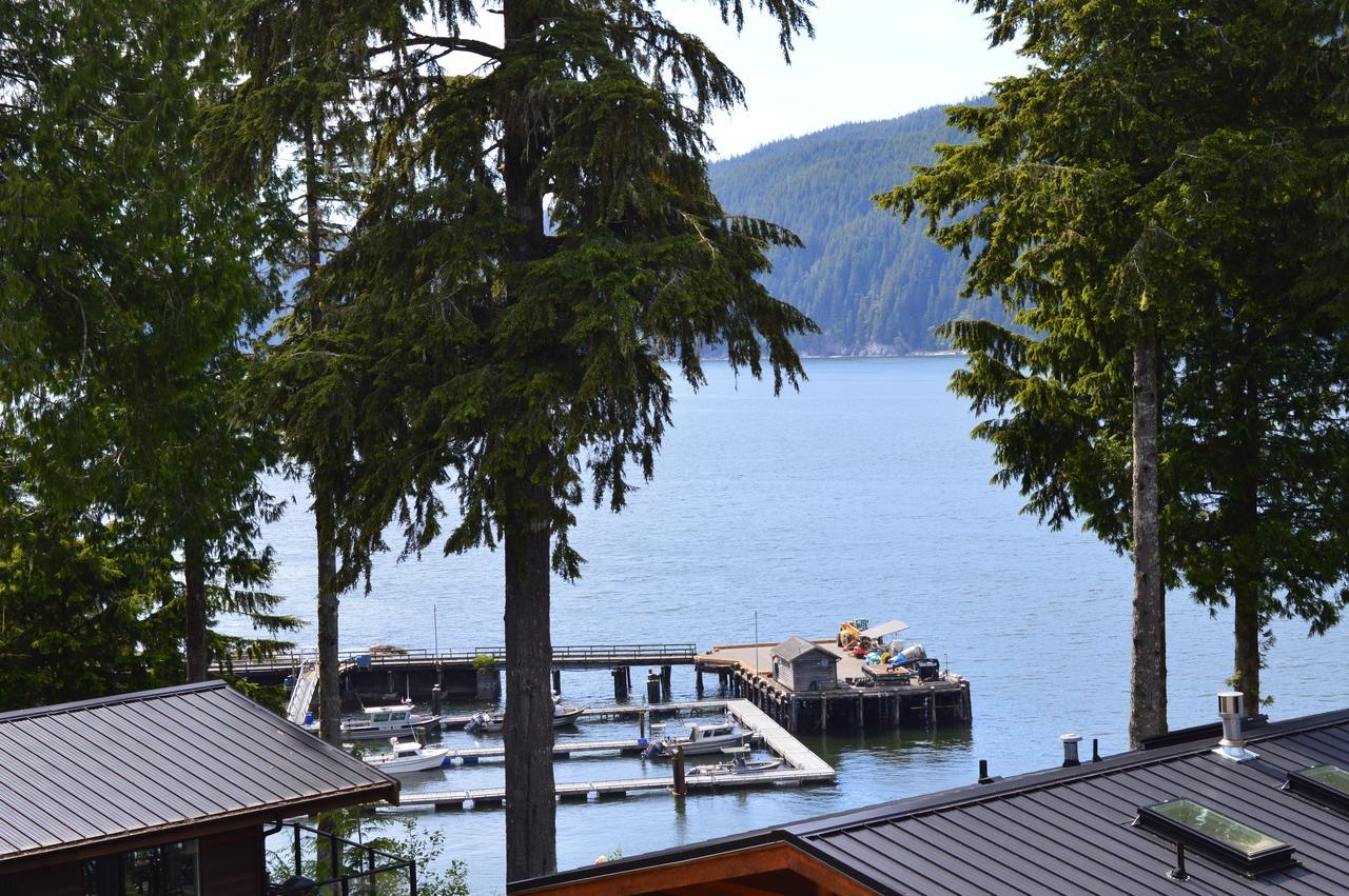 Pair-A-Dice Cottage Port Renfrew Bagian luar foto